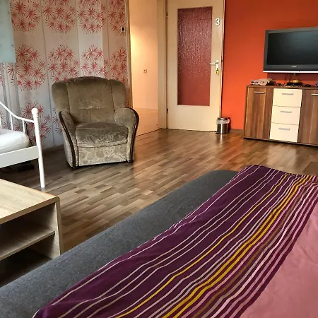 Misha,s Place *