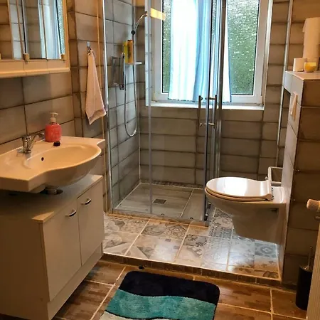 Habitación en casa particular Misha,s Place